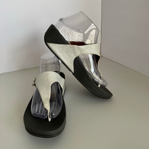 FitFlop Lulu Shimmerweave ToePost Sandals Silver Black Flip Flop Women Size 8 - Picture 3 of 10